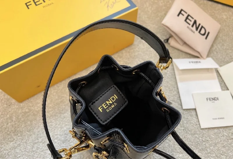 Fendi bags with a detachable makeup pouch inside for beauty - conscious usersSmall Fendi woman crossbody