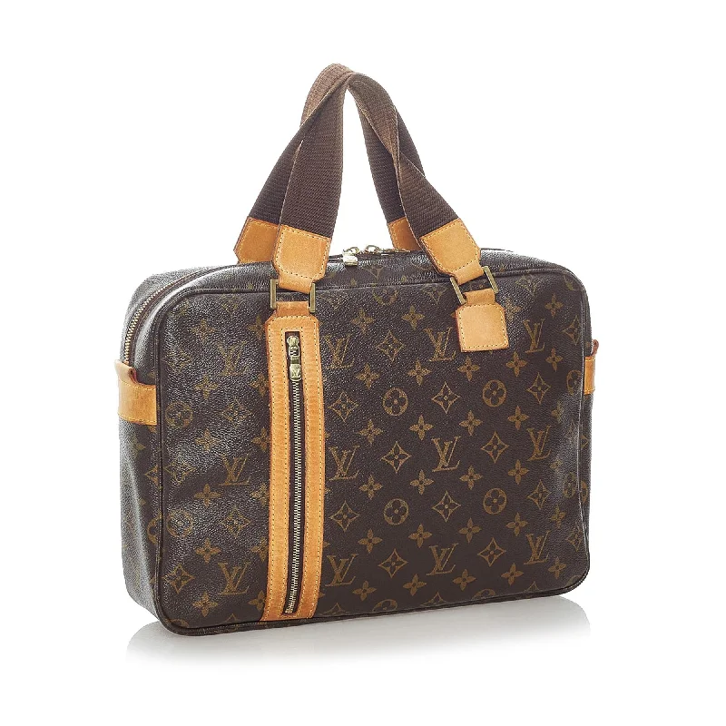 Louis Vuitton handbags with a patent - leather finish for a shiny lookLouis Vuitton Monogram Sac Bosphore (32049)