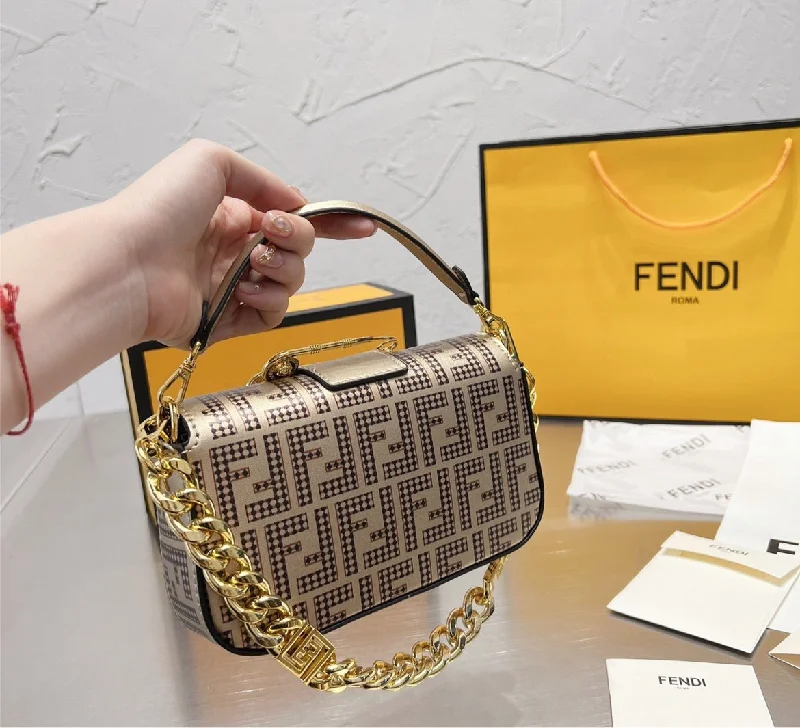 Fendi Baguette bags with a glitter - infused leather surface for a glamorous and sparkly lookNew Fendi woman handbag