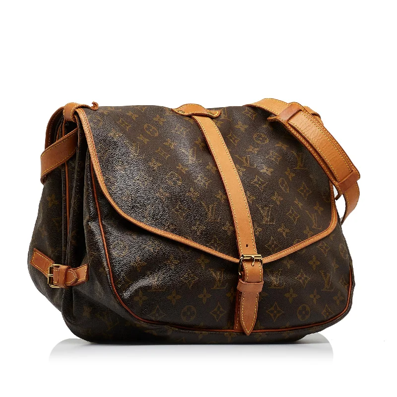 Louis Vuitton backpacks with a sleek, minimalist design for styleLouis Vuitton Monogram Saumur 35 (BHhAel)