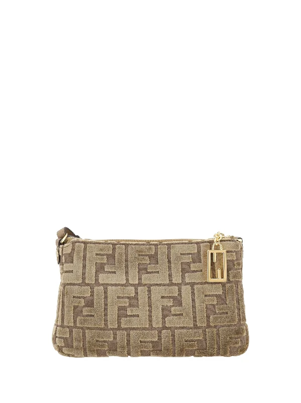 Fendi backpacks with a retractable handle for easy transportationFendi Women Monogram Ff Clutch Bag