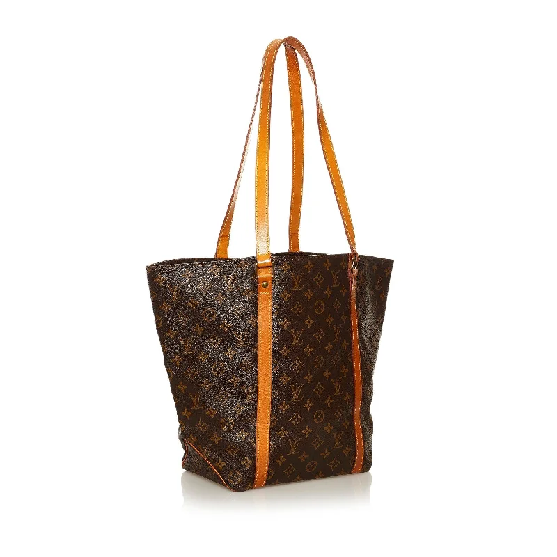 Louis Vuitton Twist bags with a snakeskin - effect panel for a bold lookLouis Vuitton Monogram Sac Shopping 34598)