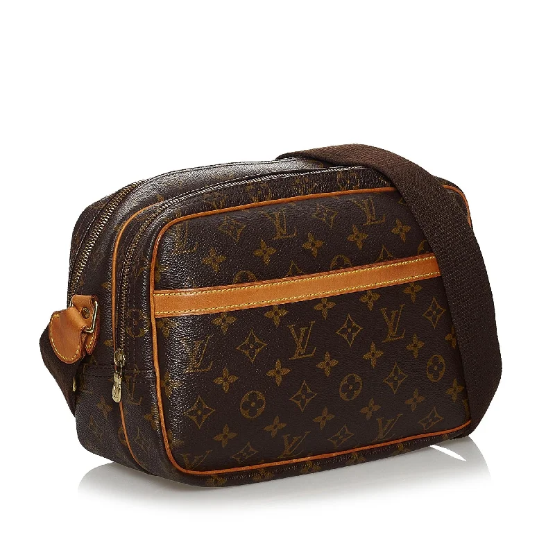 Louis Vuitton bags with a magnetic snap closure for easy accessLouis Vuitton Monogram Reporter PM (30559)