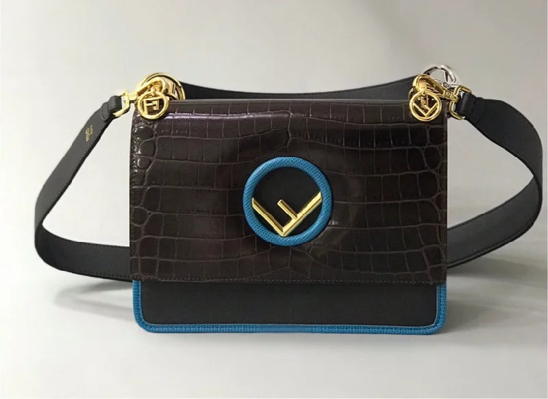 Ladies Fendi shoulder bags with a hidden magnetic pocket for discreet storageWoman Fendi Handbag