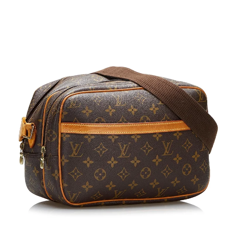 Louis Vuitton backpacks with a sleek, minimalist design for styleLouis Vuitton Monogram Reporter PM (g74ner)