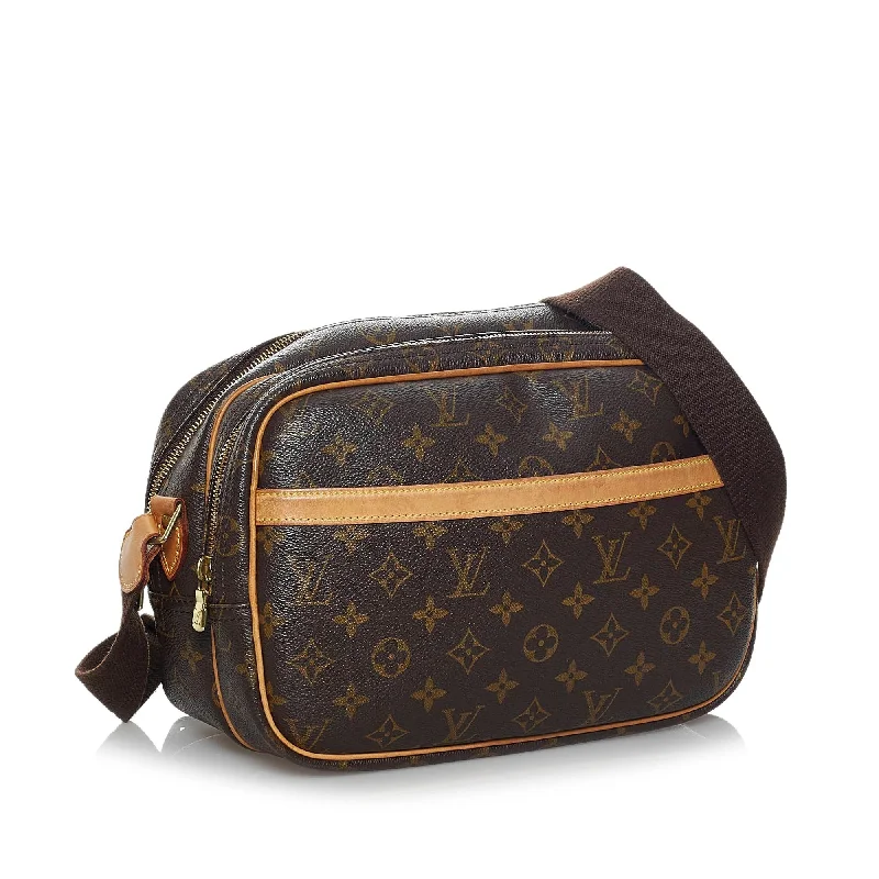 Louis Vuitton bags with a snap - button closure and a decorative charm for styleLouis Vuitton Monogram Reporter PM (36752)