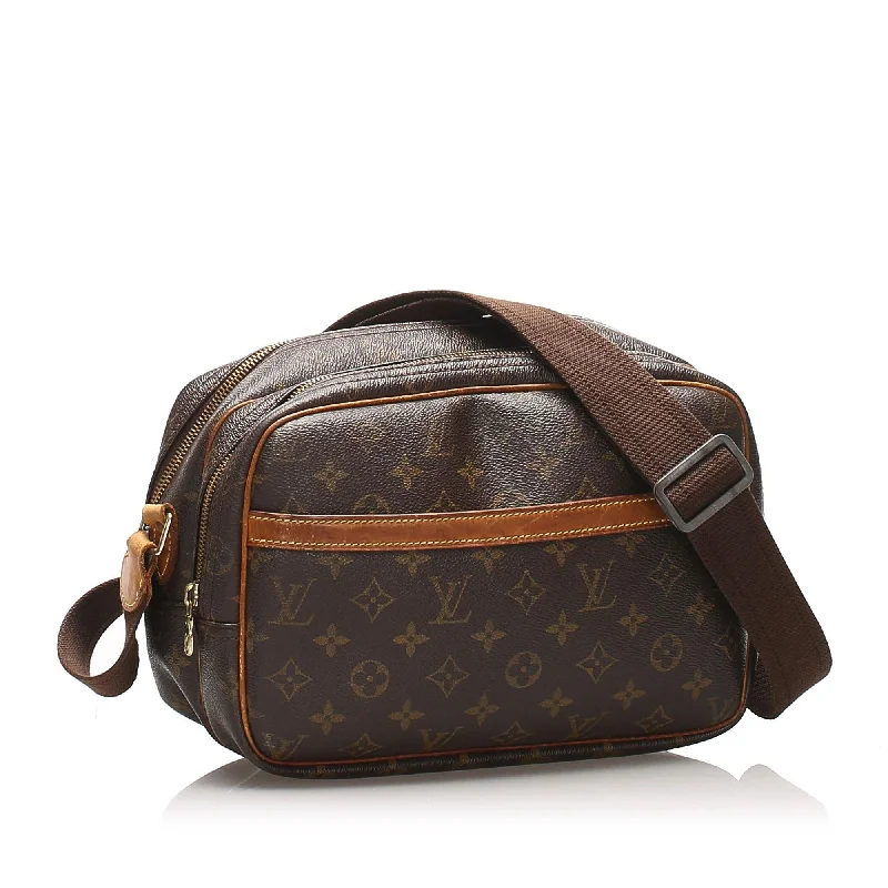 Ladies Louis Vuitton Petite Malle bags with a star - shaped charm for cutenessLouis Vuitton Monogram Reporter PM (27833)