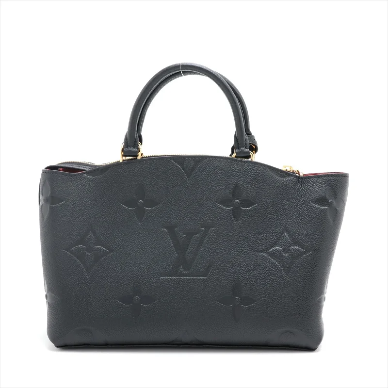 Louis Vuitton tote bags with a spacious interior and multiple pocketsLouis Vuitton Monogramm Amplant Pty Pale PM M58916