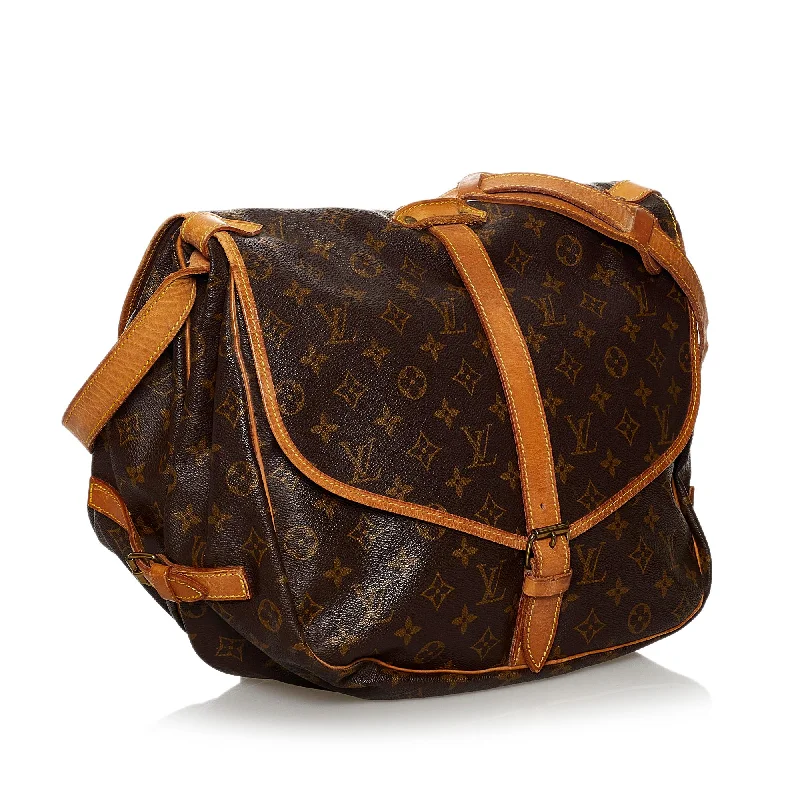 Louis Vuitton bags with a chain - link trim and a leather body for a modern edgeLouis Vuitton Monogram Saumur 35 (32904)