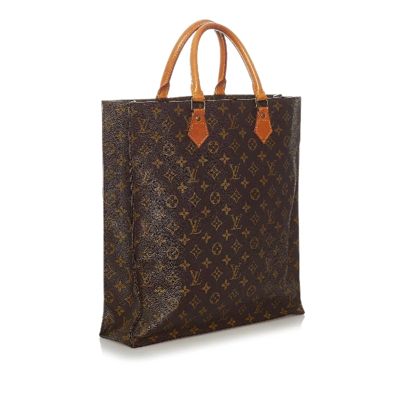 Louis Vuitton Twist bags with the iconic LV - turnlock closureLouis Vuitton Monogram Sac Plat (28497)