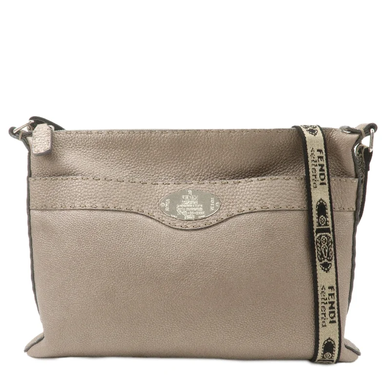 Fendi bags with a touch - screen - friendly pocket for using devices without taking them outFendi Selleria Leather Shoulder Bag Metalic Gray 8BT093