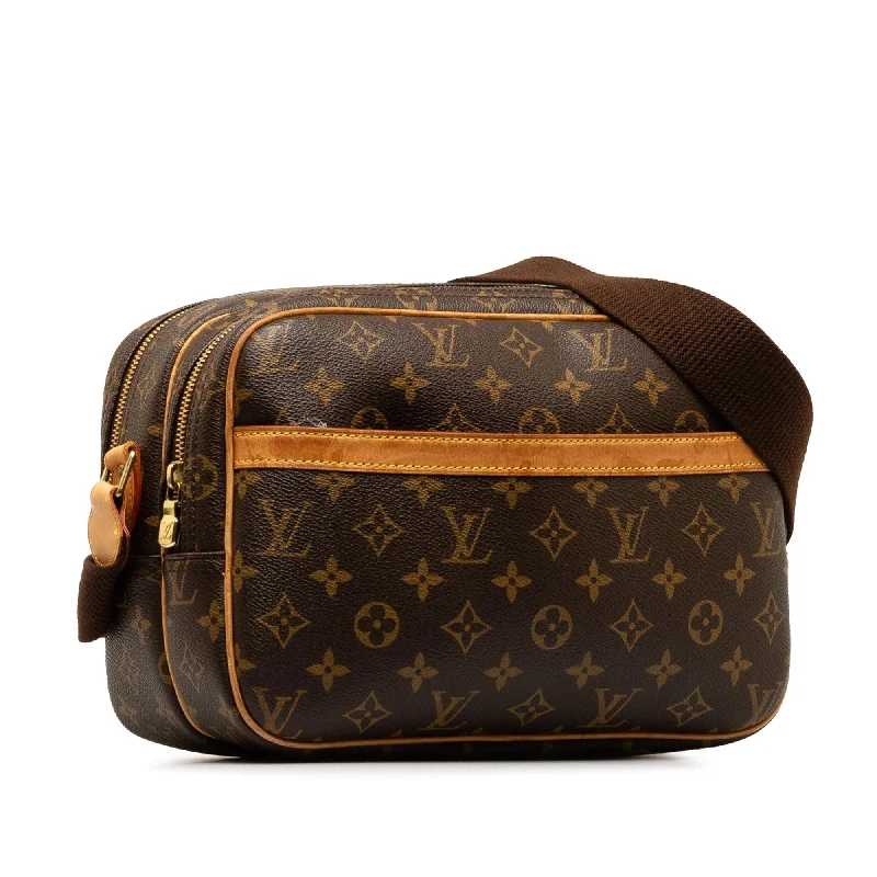 Louis Vuitton tote bags with a spacious interior and multiple pocketsLouis Vuitton Monogram Reporter PM (Euh7Gy)