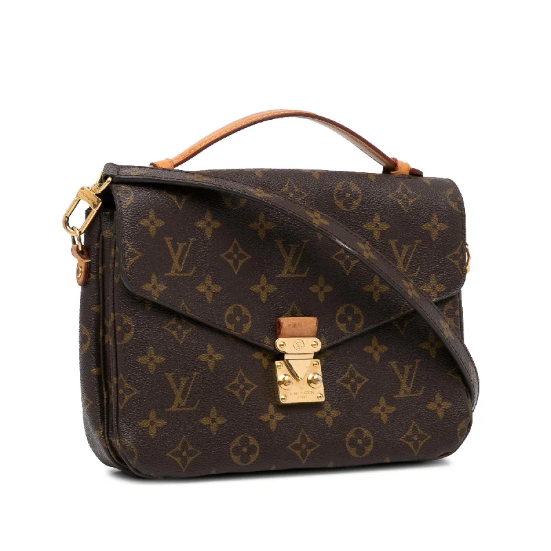 Ladies Louis Vuitton Petite Malle bags with a star - shaped charm for cutenessLouis Vuitton Monogram Pochette Metis (G5yPHN)