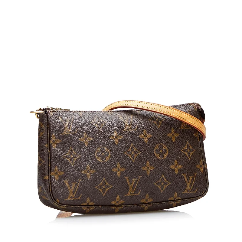 Louis Vuitton handbags with a patent - leather finish for a shiny lookLouis Vuitton Monogram Pochette Accessoires Long Strap (L6L2rq)