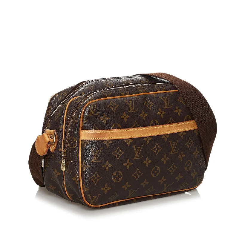 Ladies Louis Vuitton handbags with a detachable coin purse insideLouis Vuitton Monogram Reporter PM (29758)