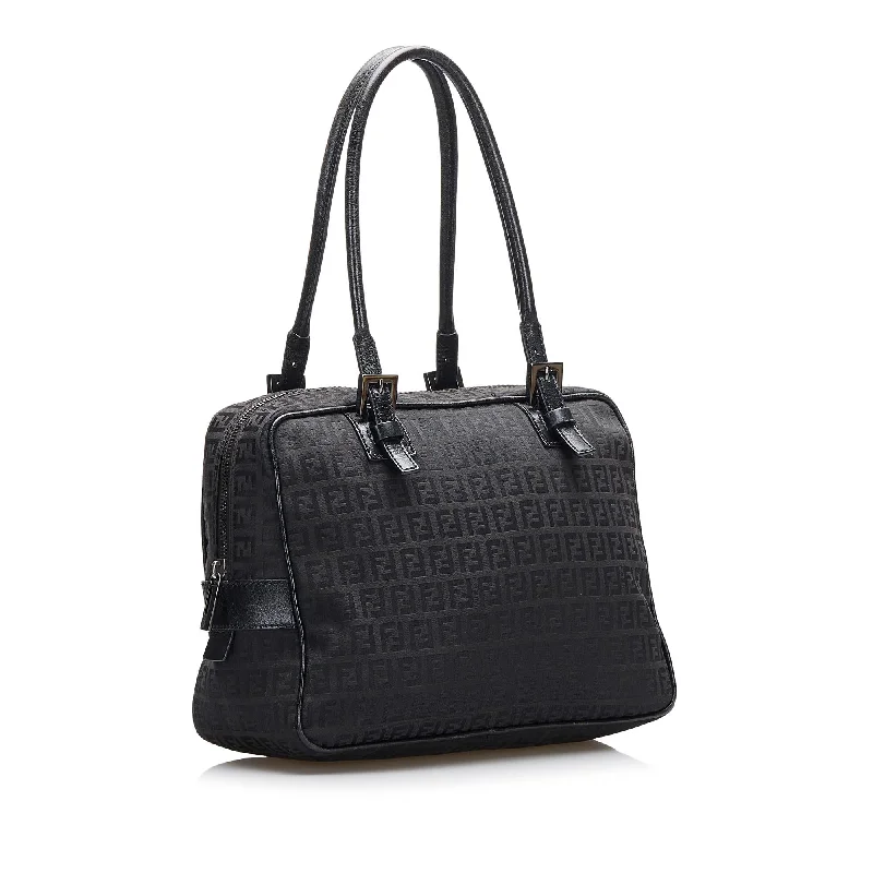 Fendi bags with a magnetic - closure card holder inside for easy access to cardsFendi Zucchino Shoulder Bag (SHG-MwP2pM)