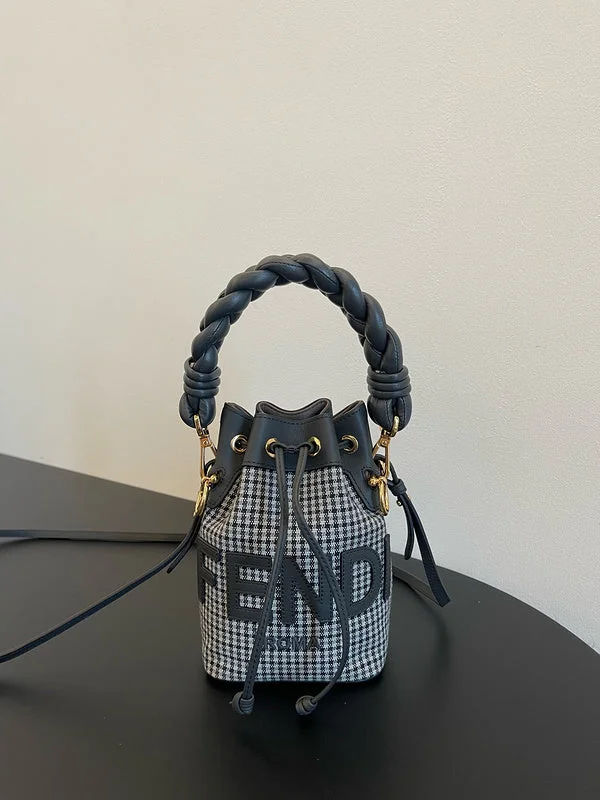 Ladies Fendi shoulder bags with a detachable scarf strap for a stylish and versatile optionBC - FENDI BAGS - 253