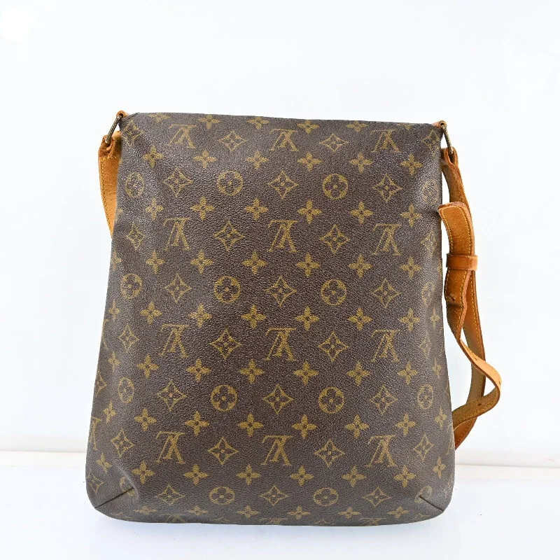 Louis Vuitton bags with a zippered interior pocket for better organizationLouis Vuitton Musette Shoulder Bag