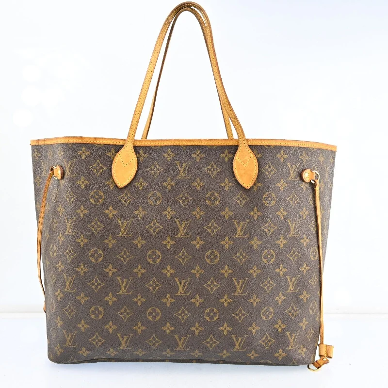 Louis Vuitton Twist bags with the iconic LV - turnlock closureLouis Vuitton Neverfull Gm Shoulder