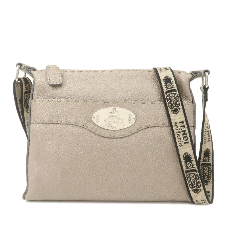 Ladies Fendi Peekaboo bags with a hand - carved leather detail for a unique and artisanal touchFENDI Selleria Leather Shoulder Crossbody Bag Gray 8BT092