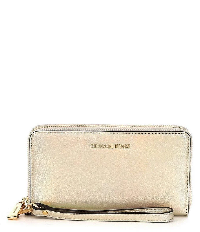 Michael Michael Kors bucket bags in classic black for a timeless lookMichael Kors Large Flat Pale Gold Leather Multifunction Phone Case Wristlet