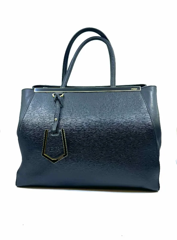 Fendi handbags with a biodegradable leather alternative for an eco - conscious choiceFENDI Leather Handbag