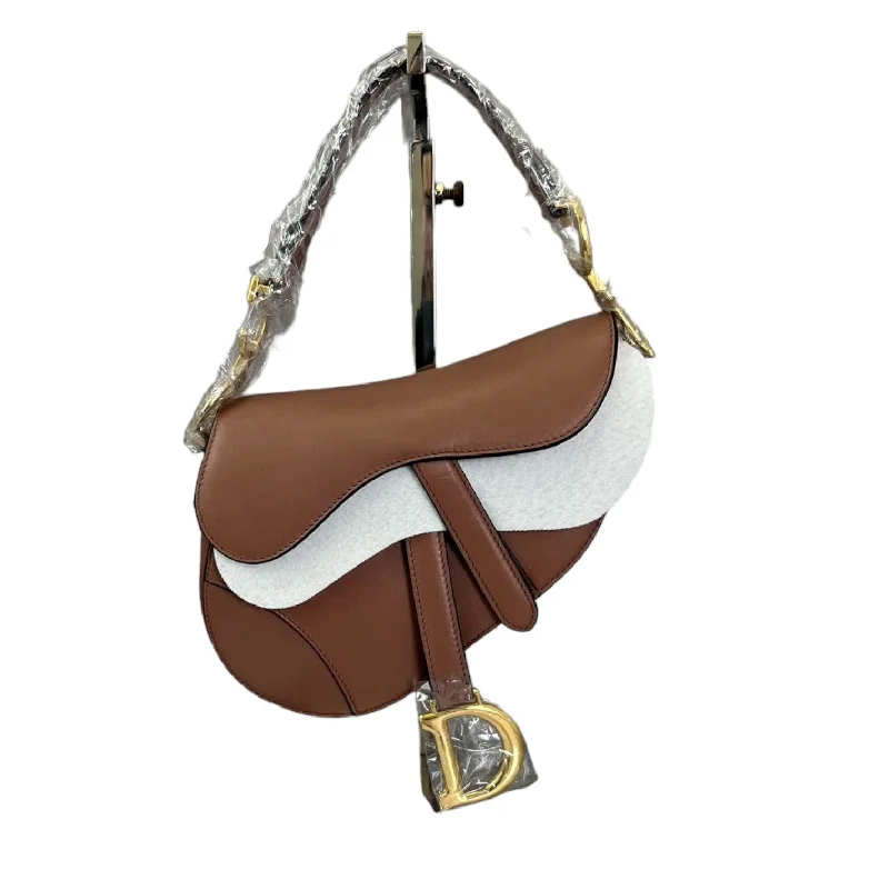 High - fashion Christian Dior bags with a geometric patternSaddle Bag Mini Grained Calfskin Brown GHW