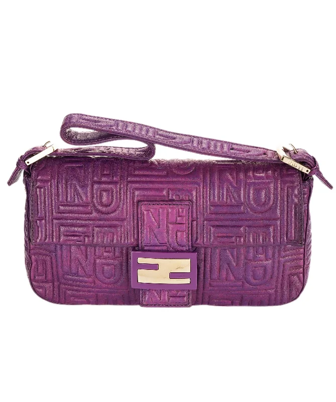 Fendi crossbody bags with a faux fur trim for a warm and stylish winter accessoryFendi purple leather baguette bag - AJC0842