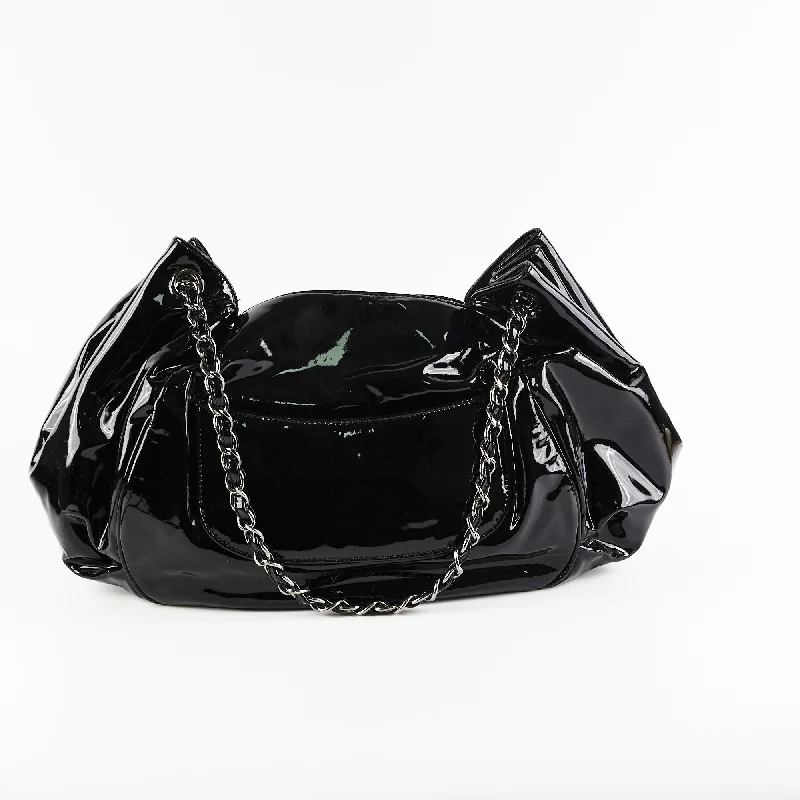 Chanel bags perfect for everyday elegChanel Camelia Patent Leather Tote Bag Black