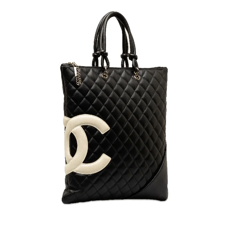 Chanel bags available in bold colors and patternsChanel Cambon Ligne Flat Tote (s5mH2f)