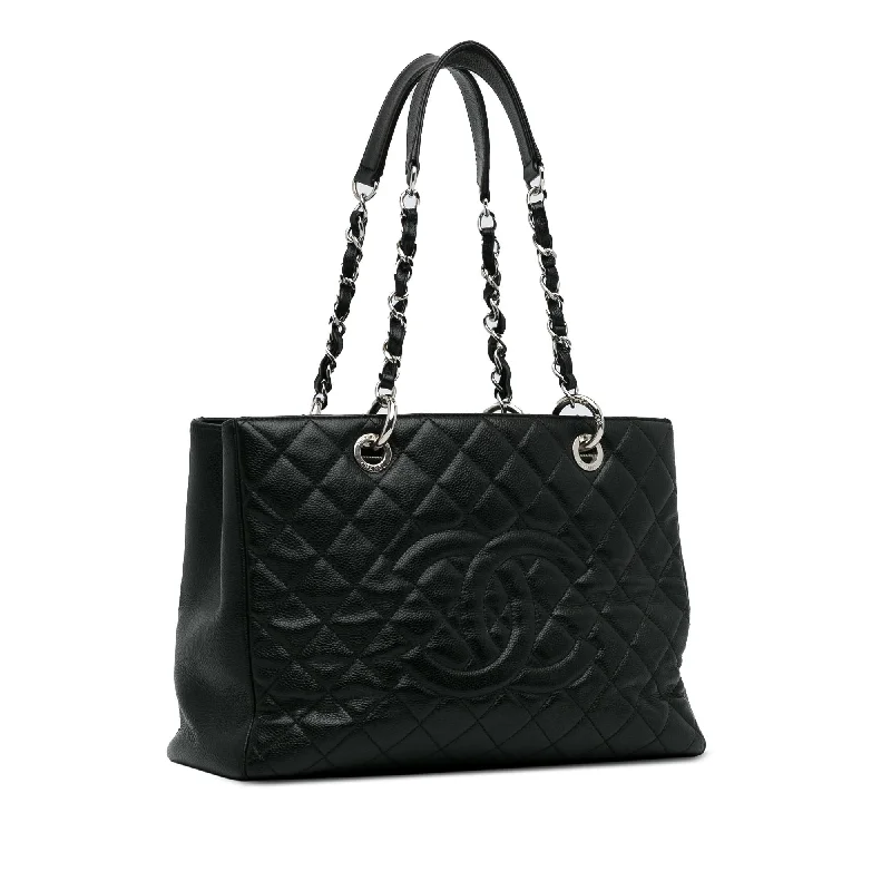 Chanel Classic Flap Bag for Evening PartyChanel Caviar Grand Shopping Tote (rO3pnU)