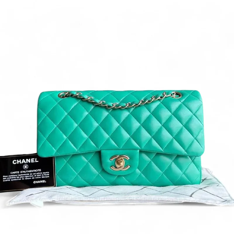 Chanel Medium Tote Bag for Office LadiesChanel Classic Flap Medium - 25CM Double Flap Green Quilted Lambskin Gold Hardware Series 18