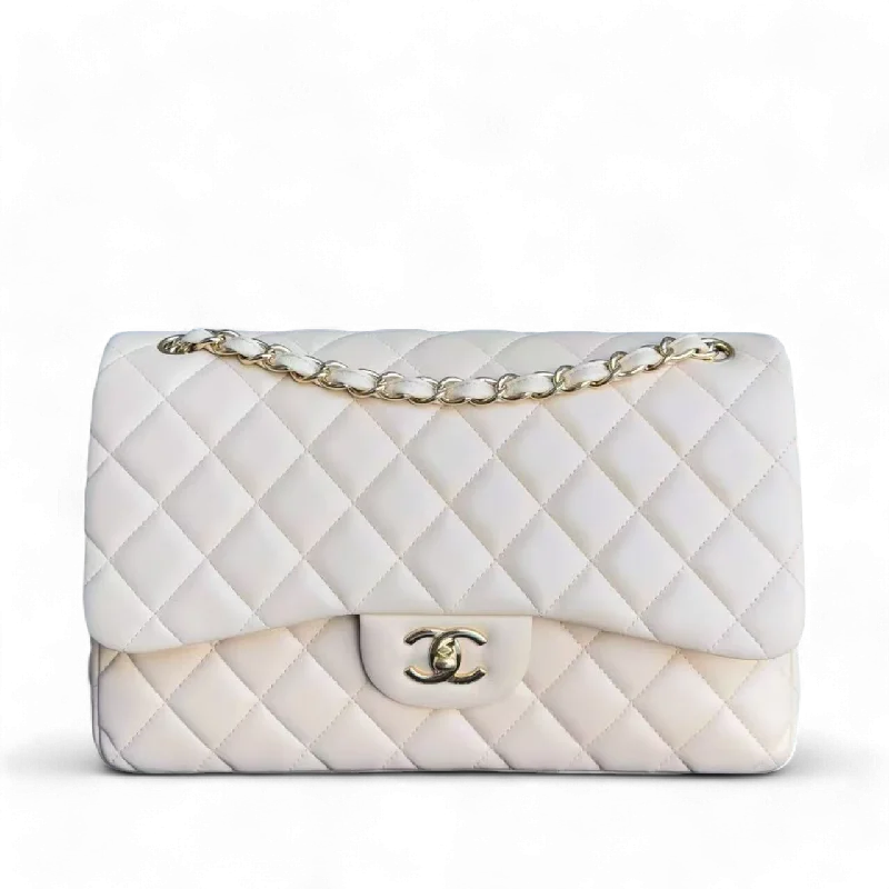 Chanel bags with modern touchesChanel Classic Flap Jumbo - Double Flap Quilted Lambskin Beige Gold Hardware Series 16