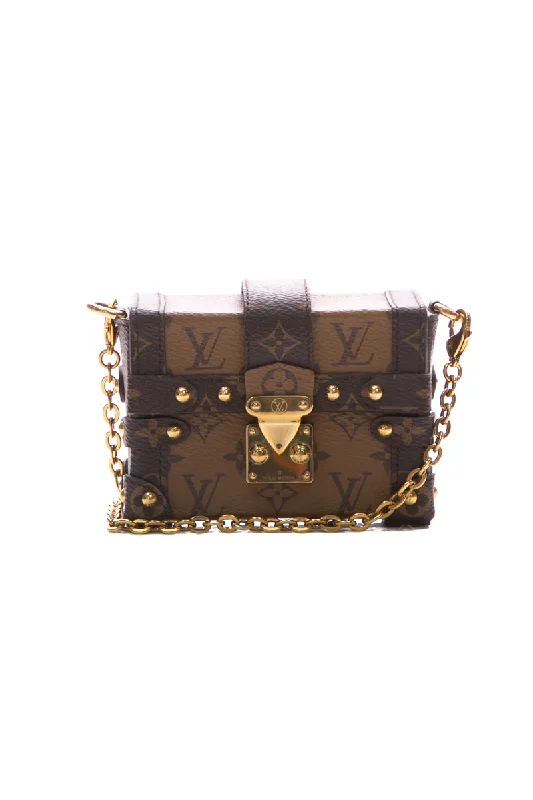 Chanel classicEssential Trunk NM Bag