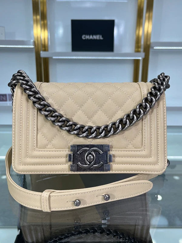 Chanel bags as wedding day accessoriesWF - Chanel Bags - 1015