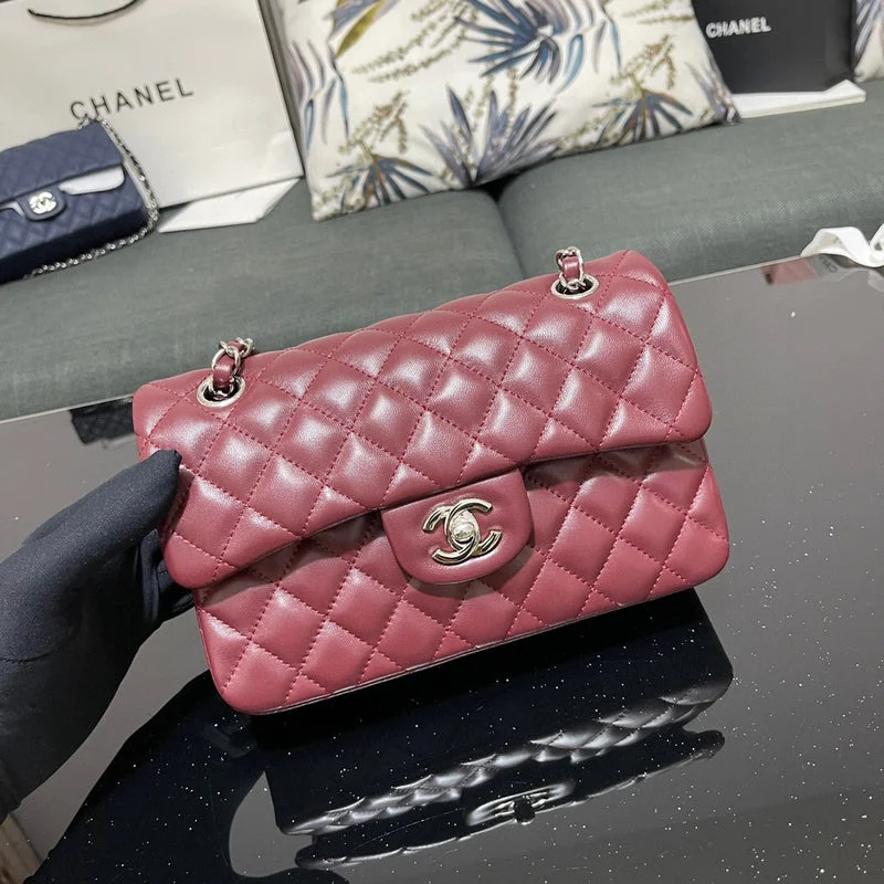 Chanel bags with modern touchesWF - Chanel Bags - 1082