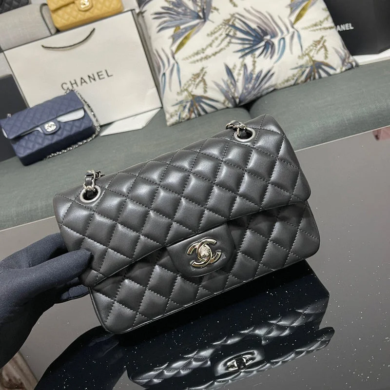 Chanel leather bags for everydWF - Chanel Bags - 1087