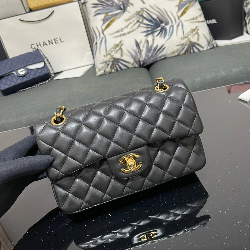 Chanel bags with modern touchesWF - Chanel Bags - 1088