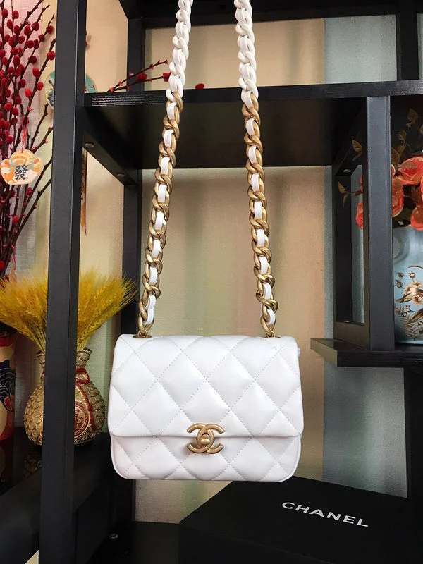 Chanel Lightweight Handbag for Daily ErrandsWF - Chanel Bags - 1092